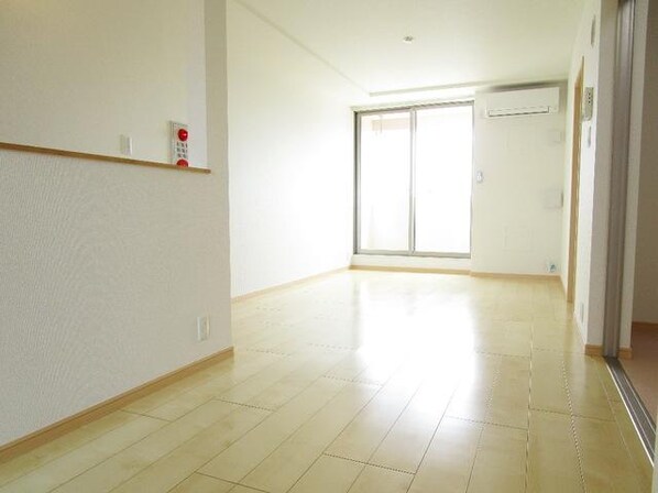 グロリア レジデンスの物件内観写真